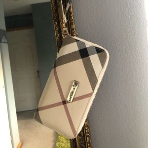Burberry wallet